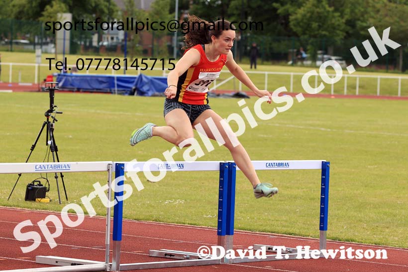 Senior Womens 400 metres hurdles, 2024 Northern Senior and Under-20s Track and Field Champs, Middlesbrough.  Photo: David T. Hewitson/Sports for All Pics